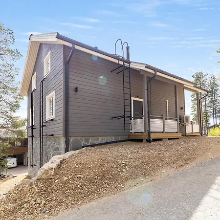 Holy Moly By Hilla ヴィラ ピュハトゥントゥリ