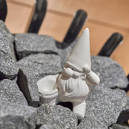 Holy Moly By Hilla *