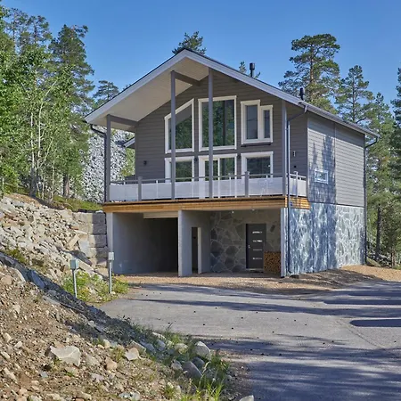 Holy Moly By Hilla Pyhätunturi